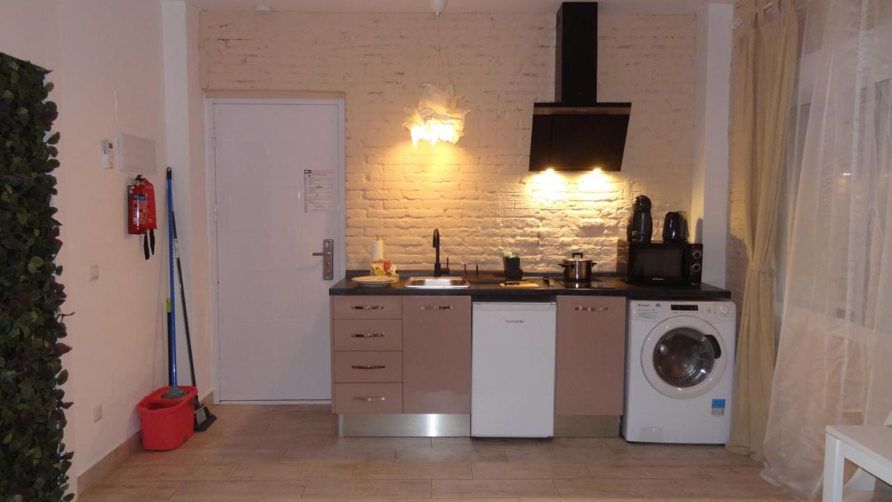 Cozy Rooms - Banera Hidromasaje บาเลนเซีย ภายนอก รูปภาพ