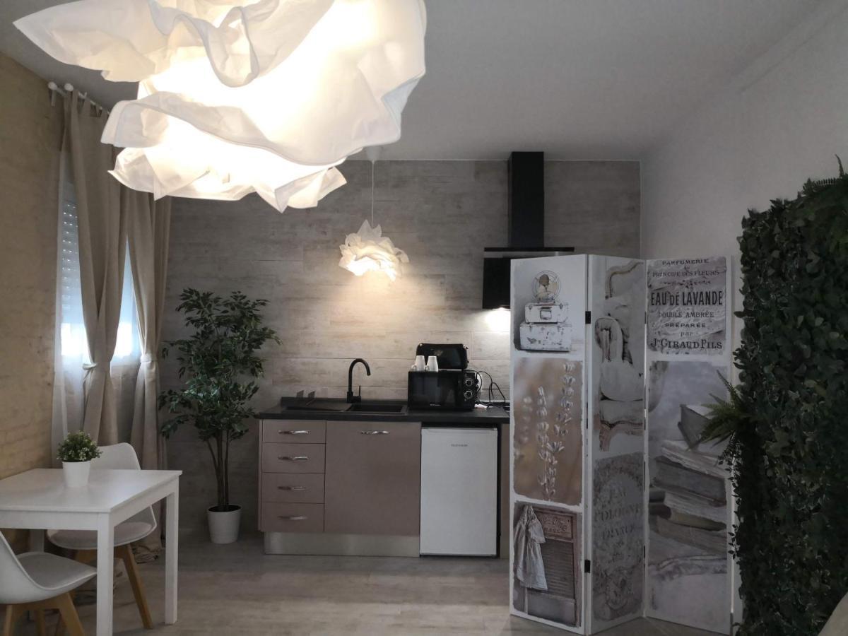 Cozy Rooms - Banera Hidromasaje บาเลนเซีย ภายนอก รูปภาพ